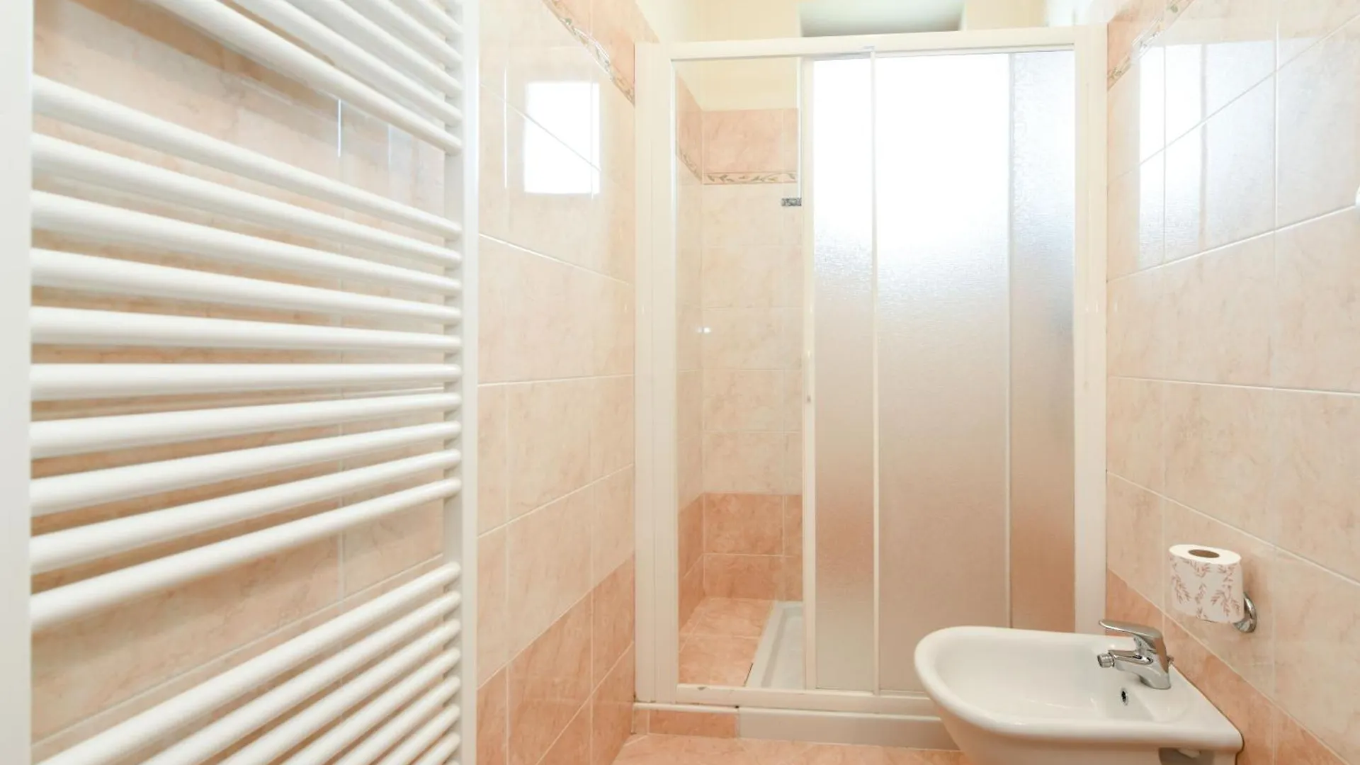 Ξενοδοχείο με διαμερίσματα Residence Bellavista Tignale